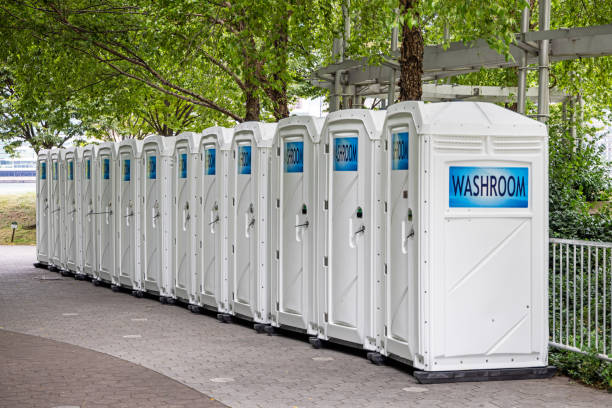 Best Best portable toilet rental  in Eaton Estates, OH